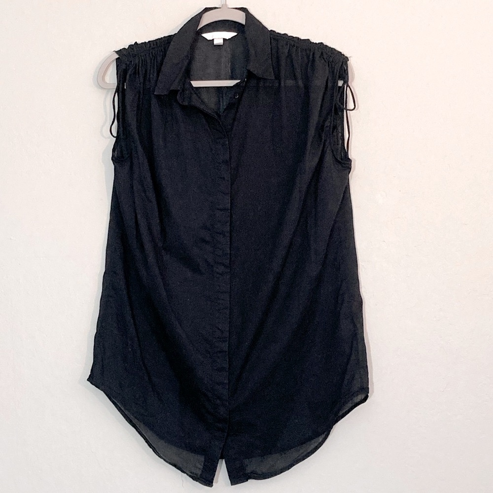 H&M cotton sleeveless drawstring button-down top S